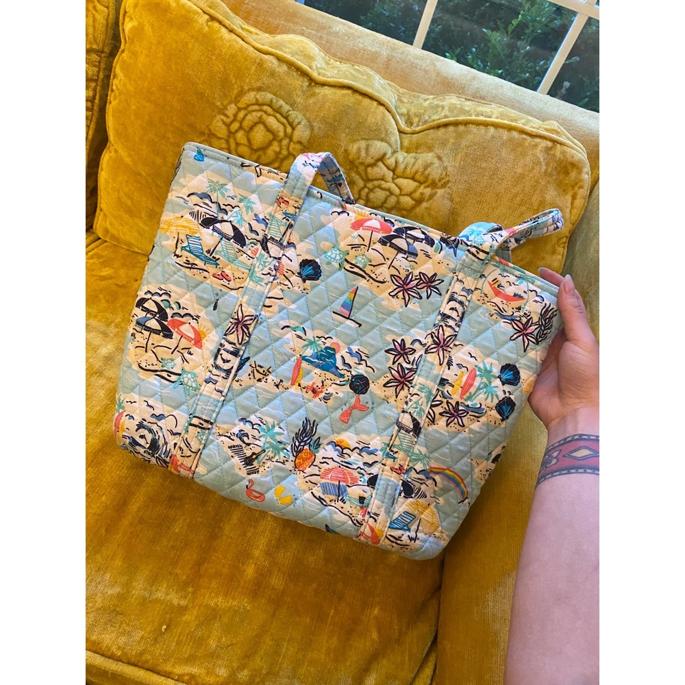 Vera Bradley Sunlit Garden Quilted Cotton Tote Bag Beach Tropical Blue Shoulder